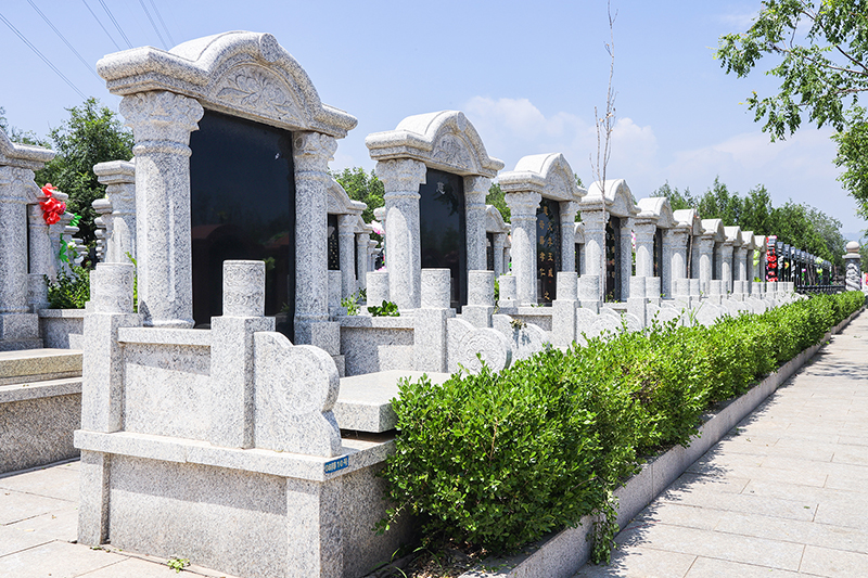 九里山二区陵园：自然与人文交织的安息乐土